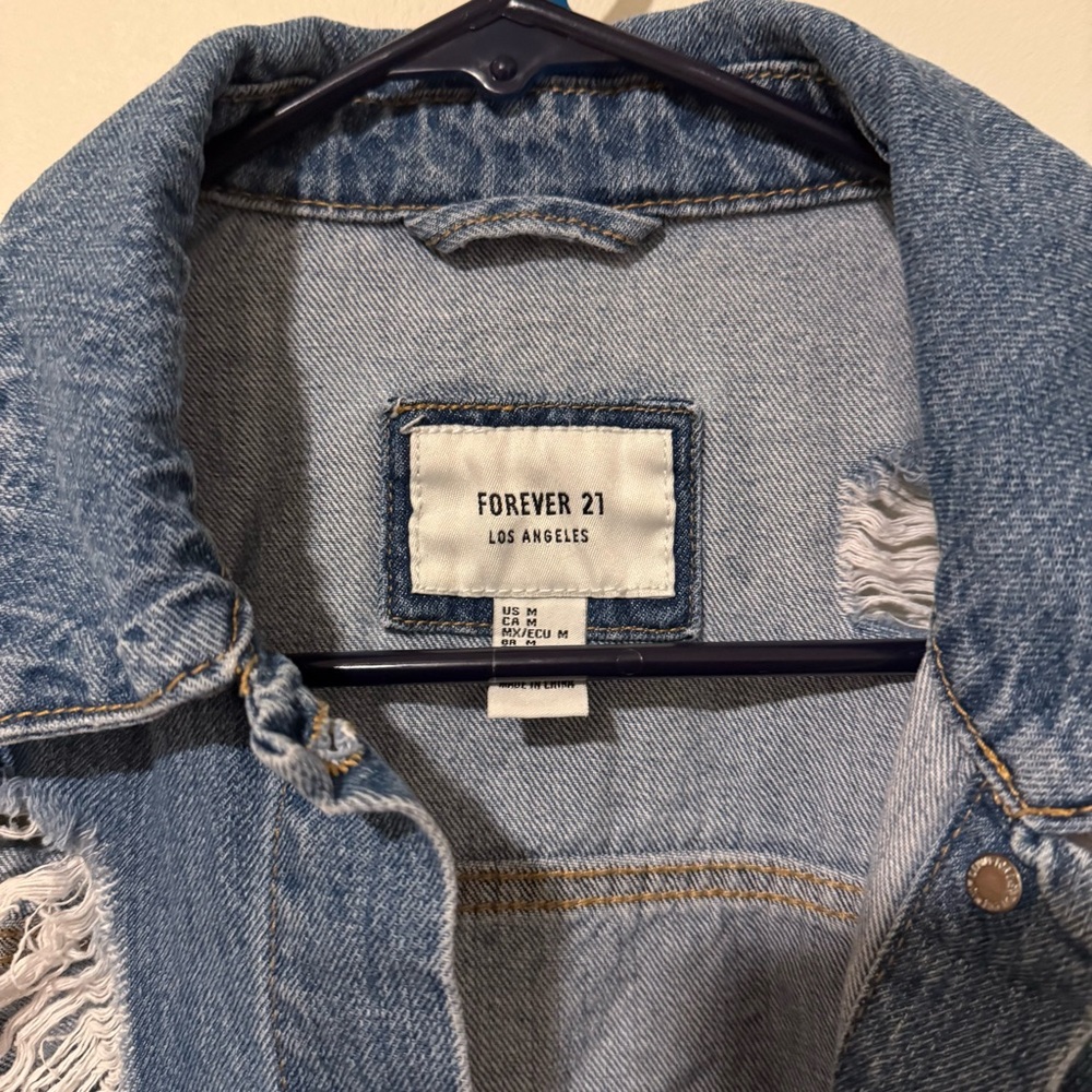 jean jacket - Picture 2 of 3